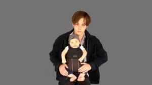 charlie heaton son